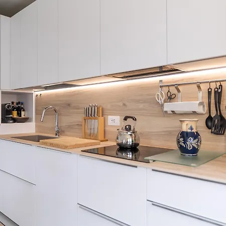 Luce Di Mare - Design With Sea View In Alassio