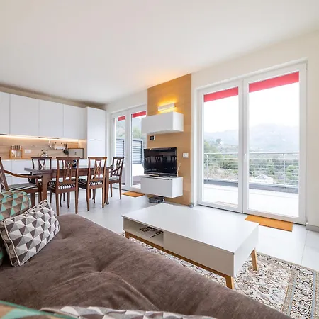 Luce Di Mare - Design With Sea View In * Alassio