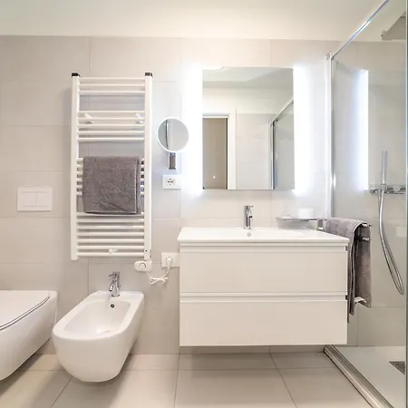 Apartmán Luce Di Mare - Design With Sea View In